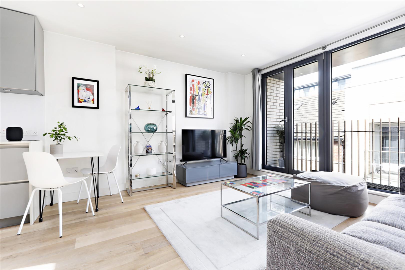Sudrey Street, London, SE1 1PF